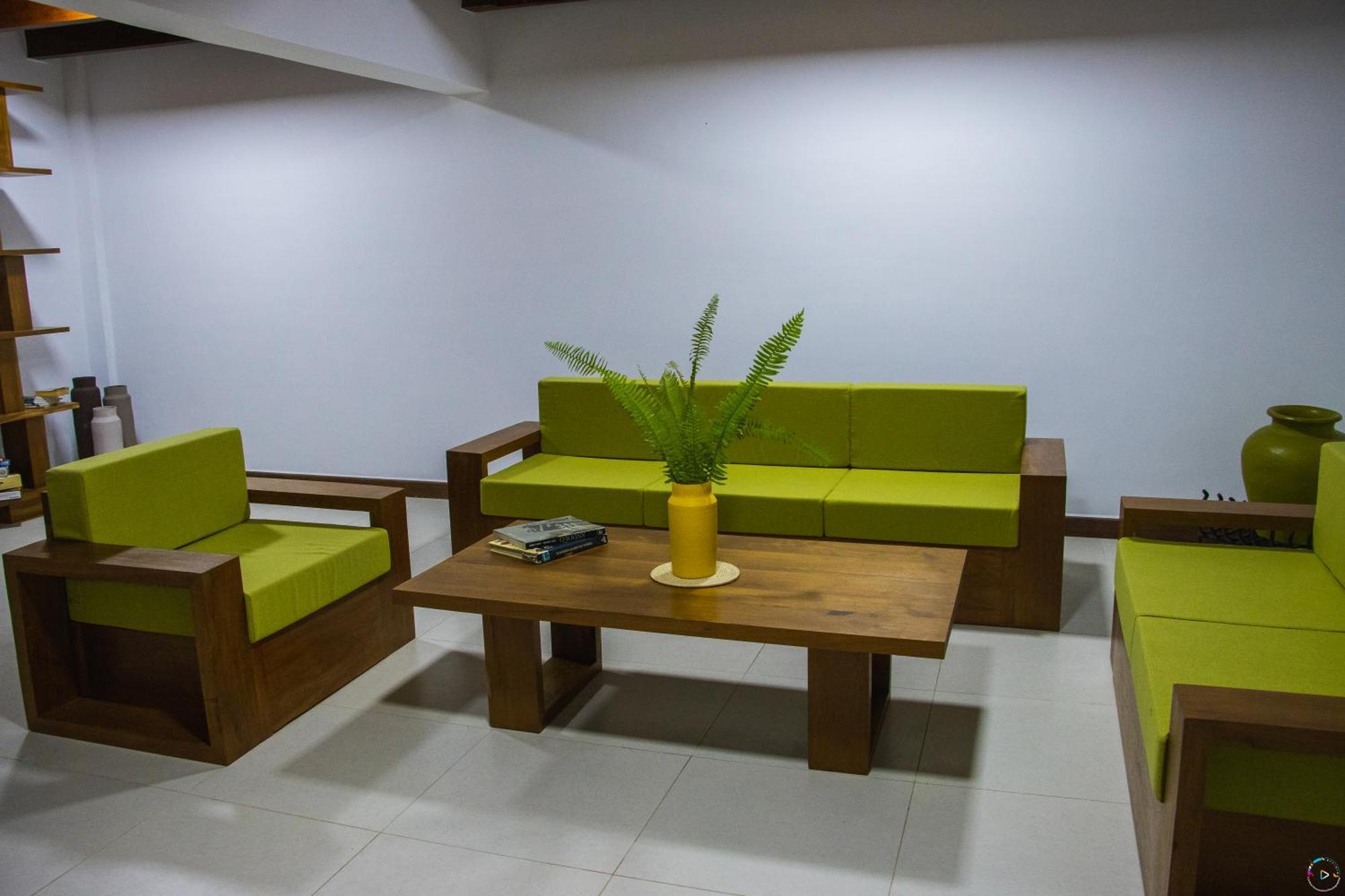מורונדבה Hotel Baobab Cafe מראה חיצוני תמונה