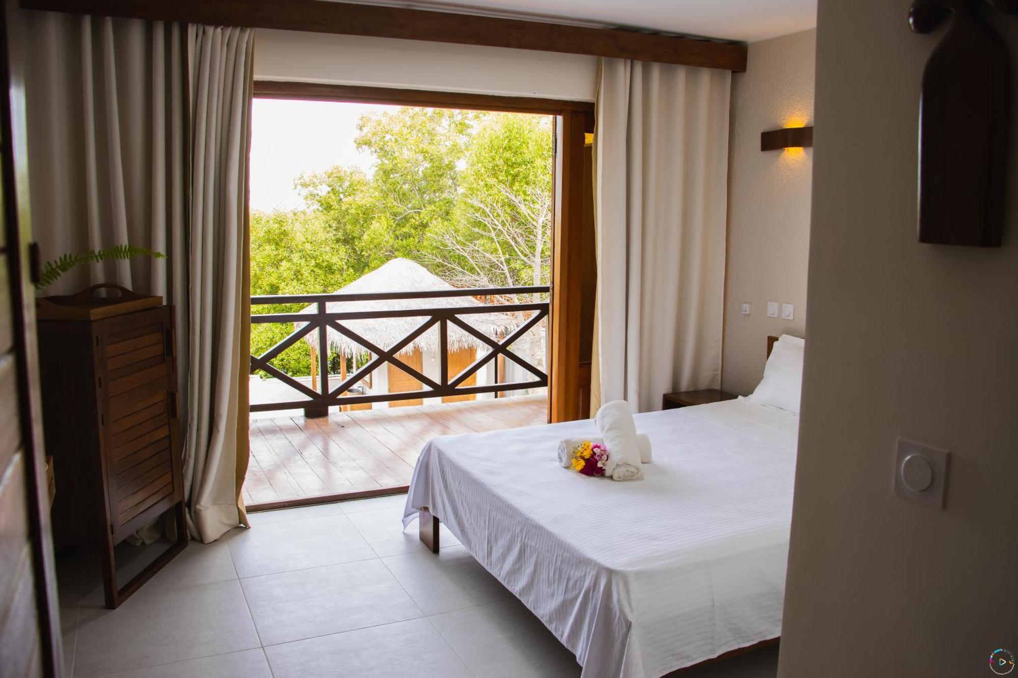 מורונדבה Hotel Baobab Cafe מראה חיצוני תמונה
