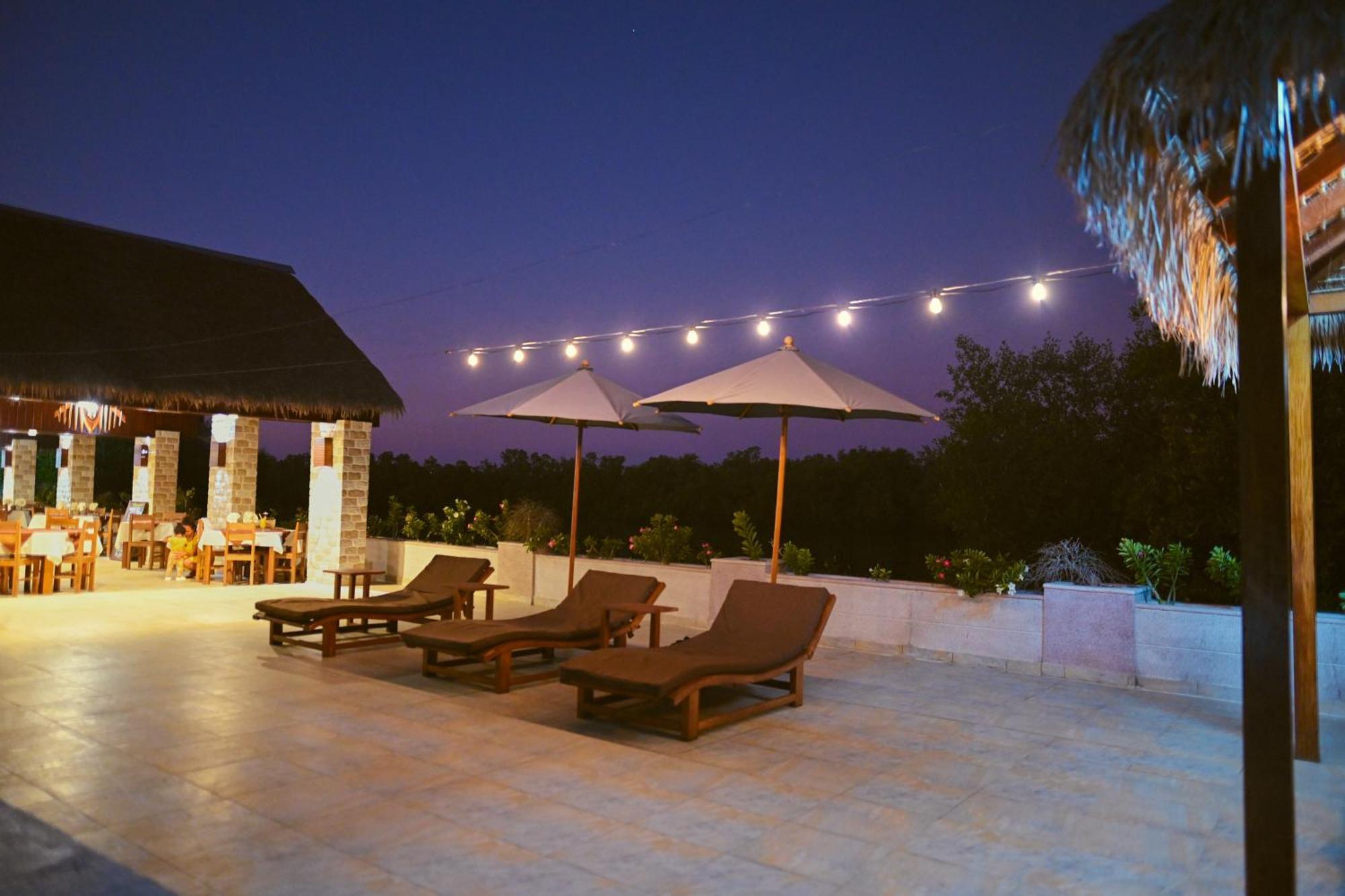מורונדבה Hotel Baobab Cafe מראה חיצוני תמונה