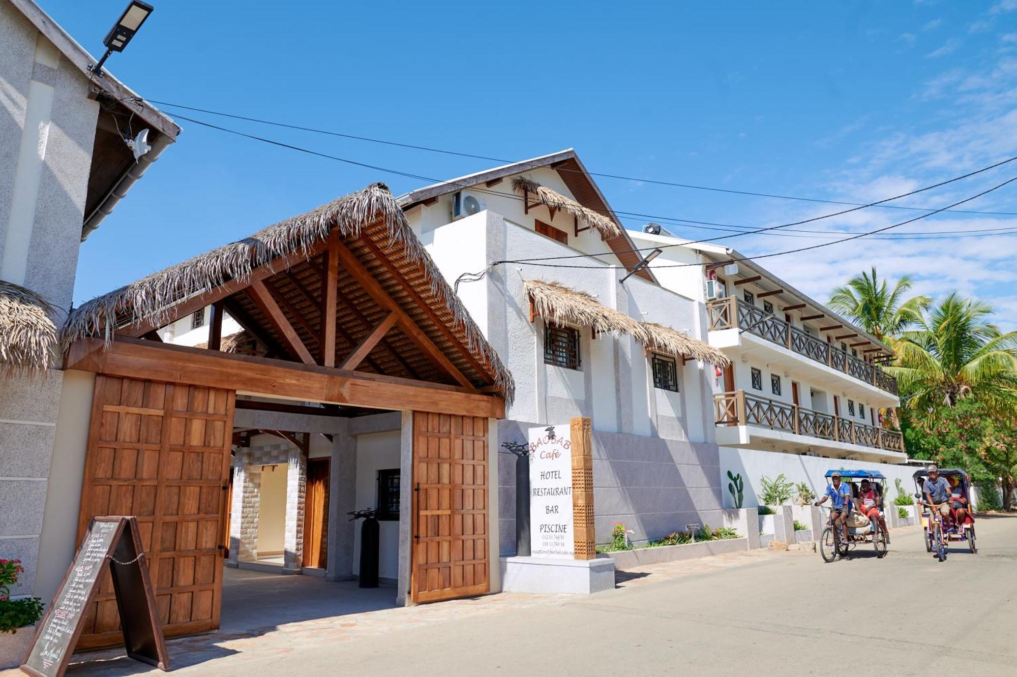 מורונדבה Hotel Baobab Cafe מראה חיצוני תמונה